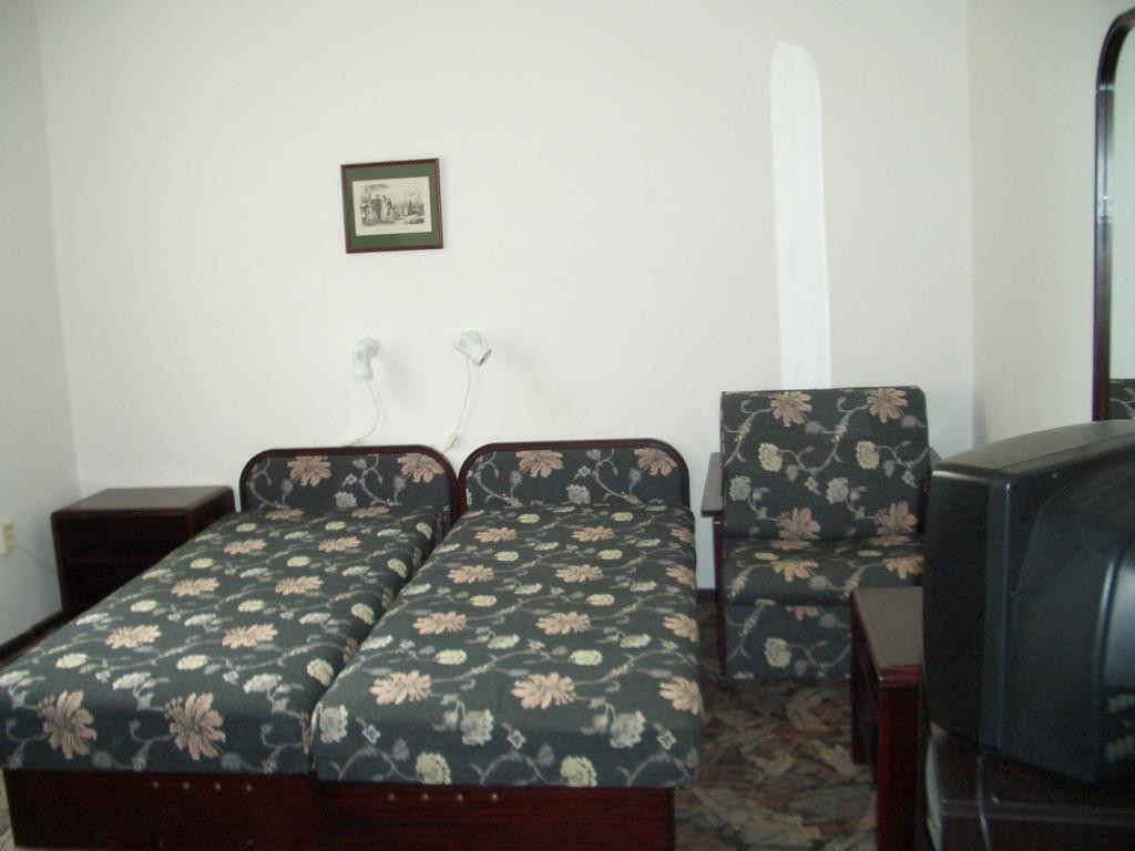 Aranyhid Hotel Balatonboglár Rum bild